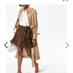 Ganni - size 38 -brown and white tiger print mini skirt